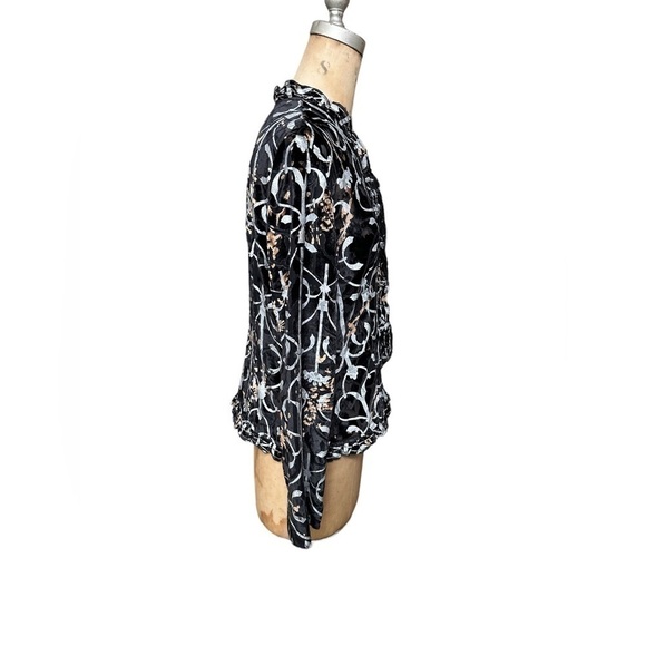 Chico’s Rayon Silk cardigan size M/1 black silver and gold - Picture 3 of 6